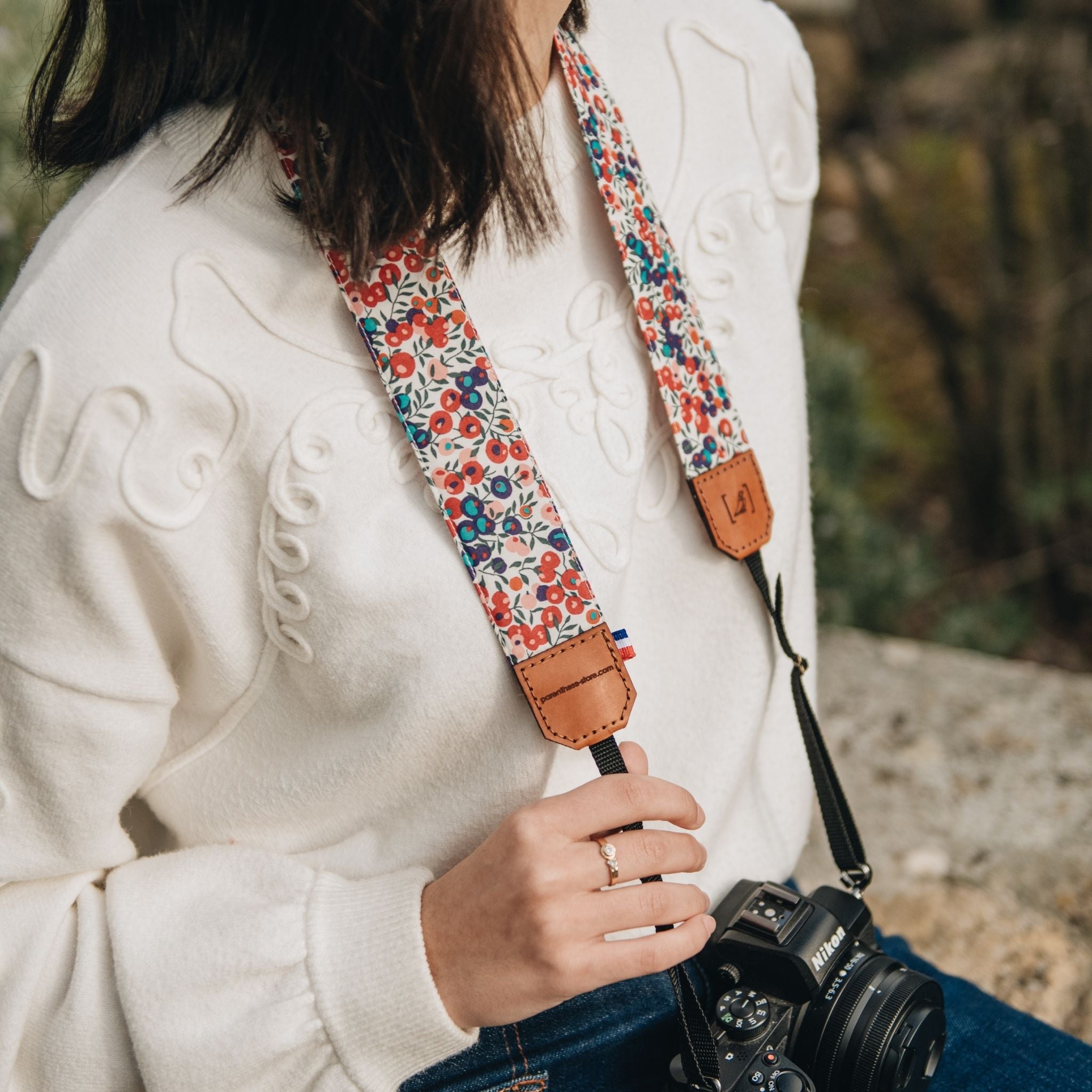 SANGLE DE COU POUR APPAREIL PHOTO CAPRI