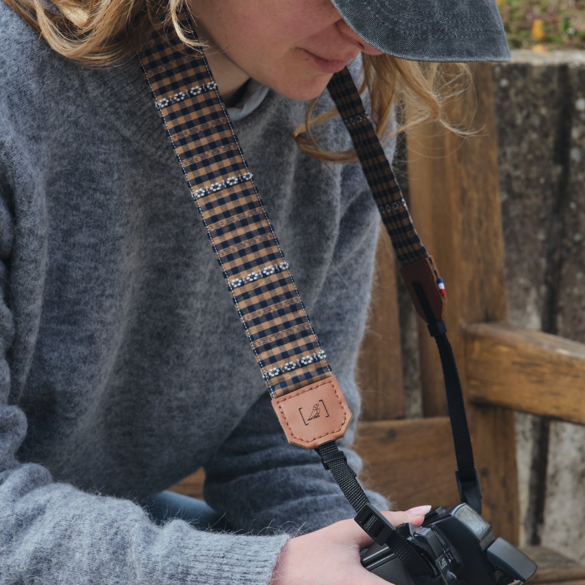 SANGLE DE COU POUR APPAREIL PHOTO MARRAKECH