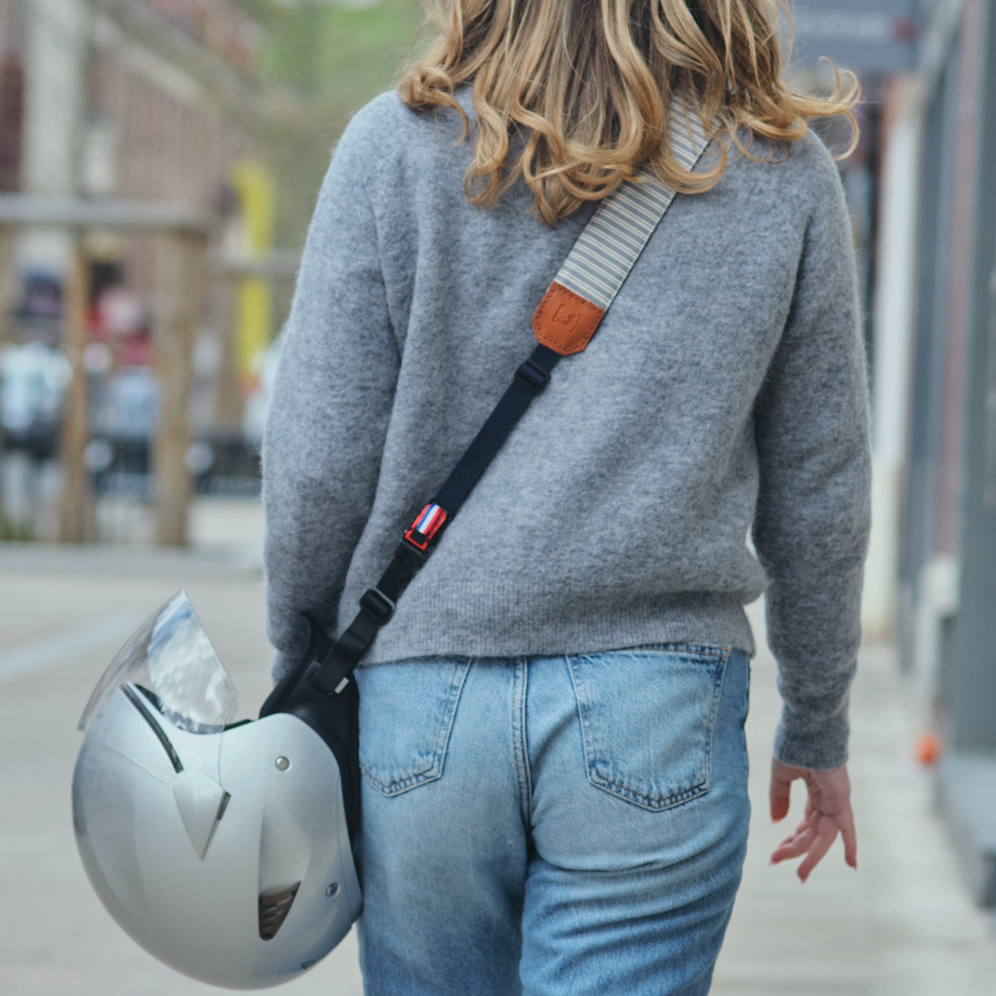 SANGLE CASQUE MOTO CANNES