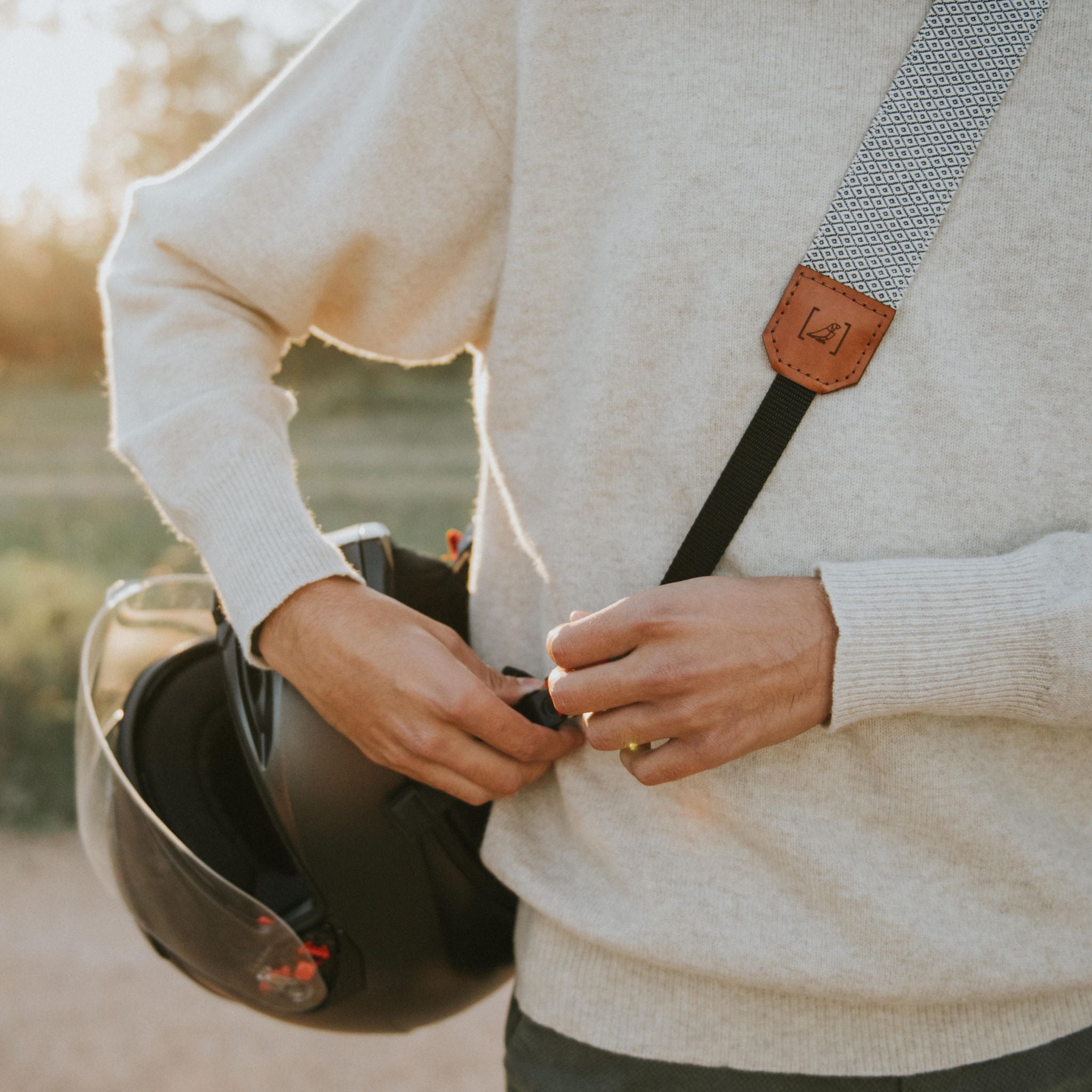 SANGLE CASQUE MOTO VARENNE