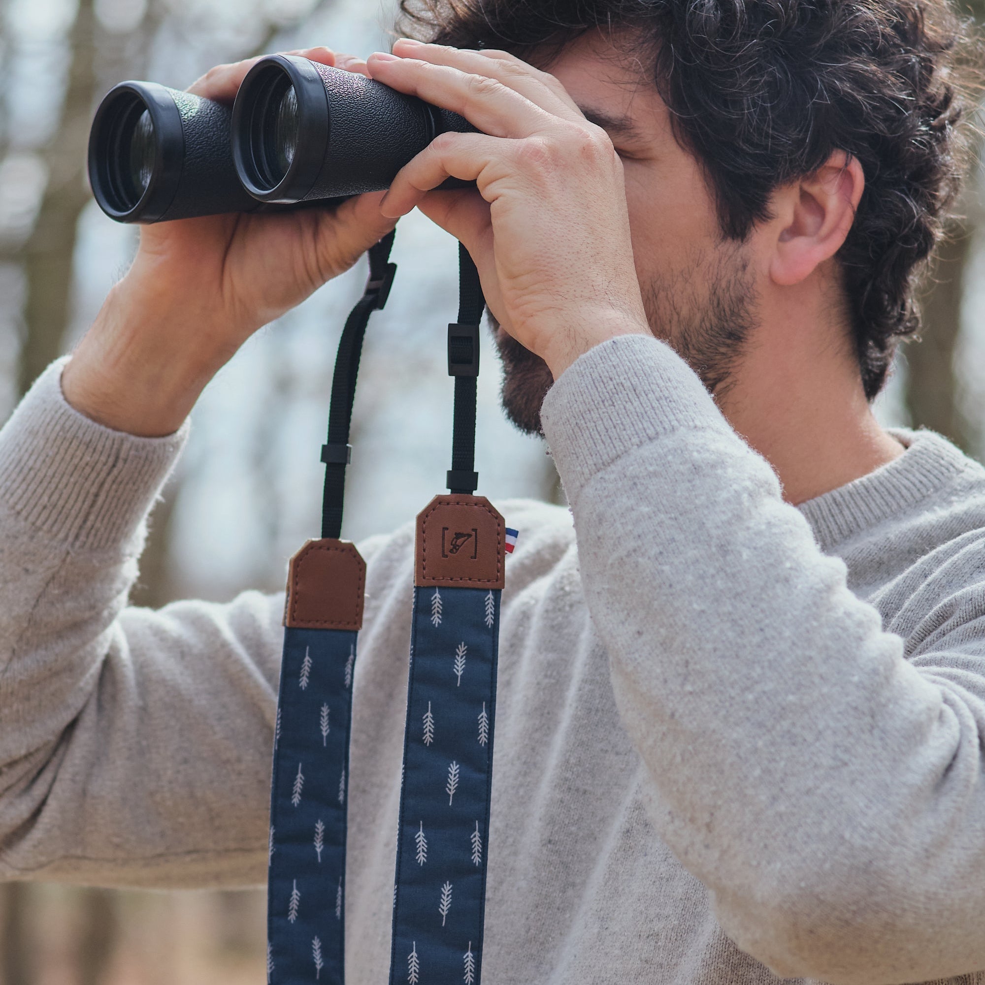 SANGLE DE COU POUR JUMELLES BRUXELLES